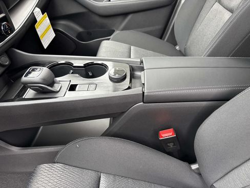New 2026 Nissan Rogue SV AWD/4WD image 20