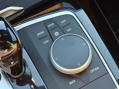 Used 2022 BMW X3 xDrive30i w/ Premium Package 2 image 32