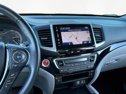 Used 2020 Honda Ridgeline RTL-E image 10