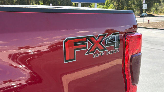 Used 2022 Ford F250 Lariat w/ Lariat Ultimate Package AWD/4WD image 13