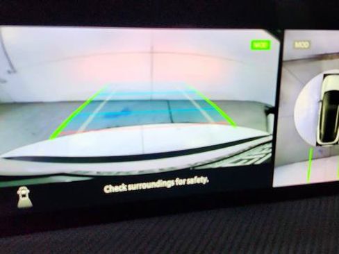 Certified 2025 Nissan Kicks SR FWD image 16