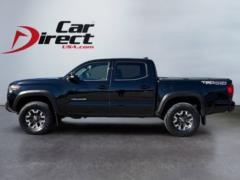 Used 2019 Toyota Tacoma TRD Off-Road w/ TRD Premium Off Road Package image 11