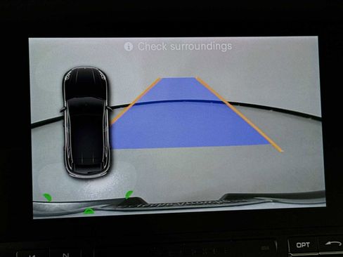 Used 2018 Porsche Macan Turbo image 20