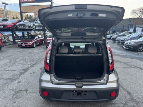 Used 2019 Kia Soul w/ Convenience Package image 28