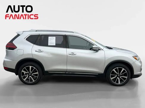 Used 2019 Nissan Rogue SL w/ Premium Package AWD/4WD image 7