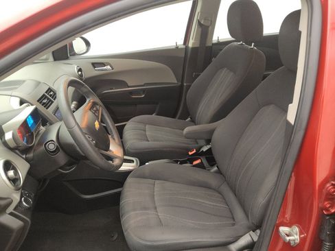 Used 2016 Chevrolet Sonic LT FWD image 17