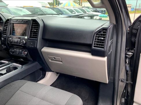 Used 2018 Ford F150 XL w/ Equipment Group 101A Mid AWD/4WD image 19
