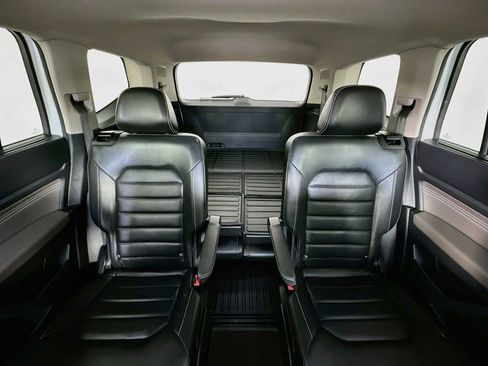 Used 2021 Volkswagen Atlas SEL Premium AWD/4WD image 13