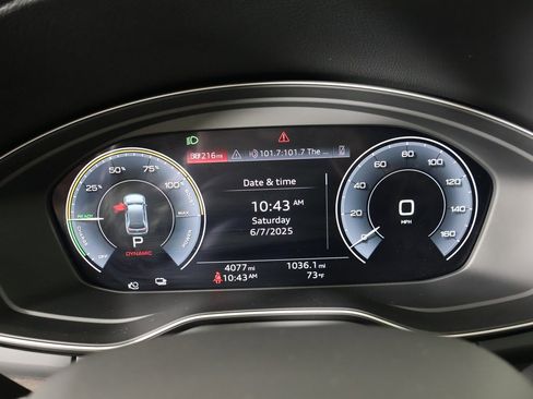 Used 2024 Audi Q5 e Premium Plus image 33