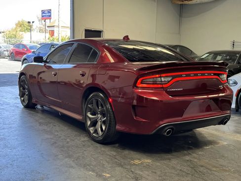 Used 2019 Dodge Charger GT RWD image 2