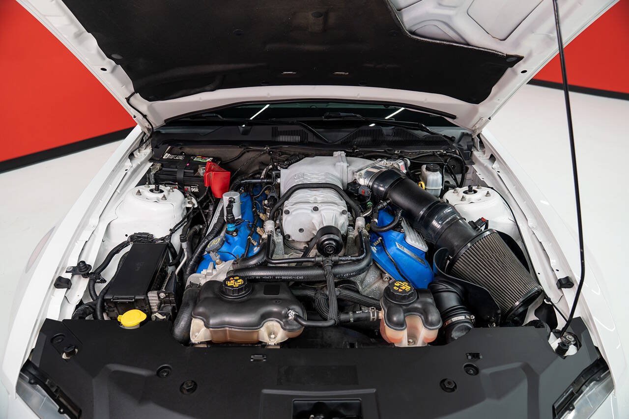 Used 2013 Ford Mustang Shelby GT500 RWD image 10