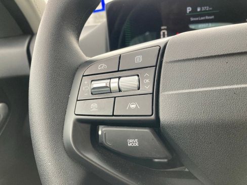 Used 2025 Kia K4 LXS image 13