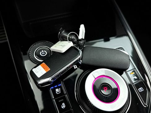 Certified 2023 Kia Niro Wave FWD image 41