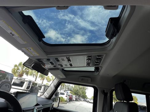 New 2025 INEOS Grenadier Fieldmaster Edition image 24