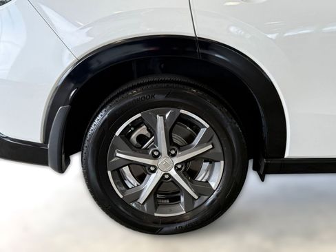 Used 2024 Honda HR-V EX-L image 12