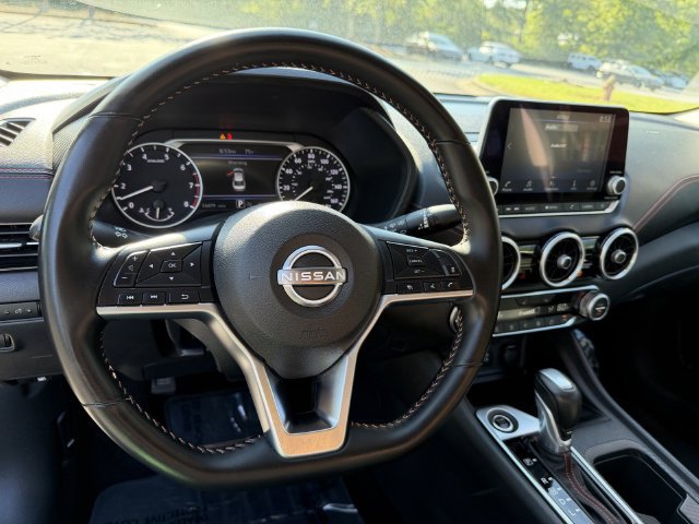 Used 2025 Nissan Sentra SR FWD image 13