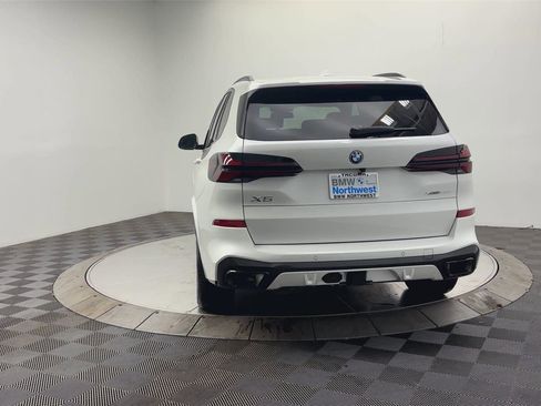 New 2026 BMW X5 xDrive50e w/ Executive Package image 13