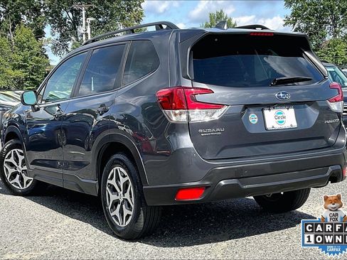 Certified 2023 Subaru Forester Premium AWD/4WD image 12