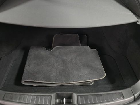 Used 2020 Tesla Model S AWD image 6