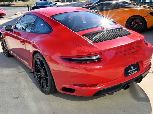 Used 2019 Porsche 911 Carrera T image 7