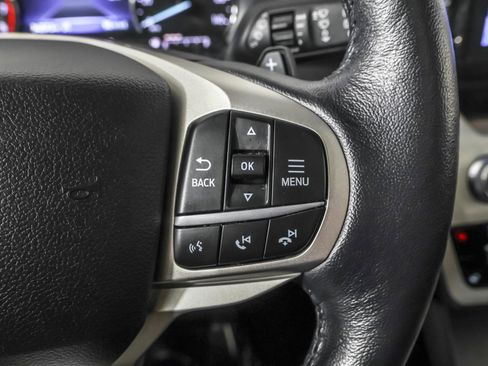 Used 2021 Ford Explorer XLT w/ Equipment Group 202A image 31