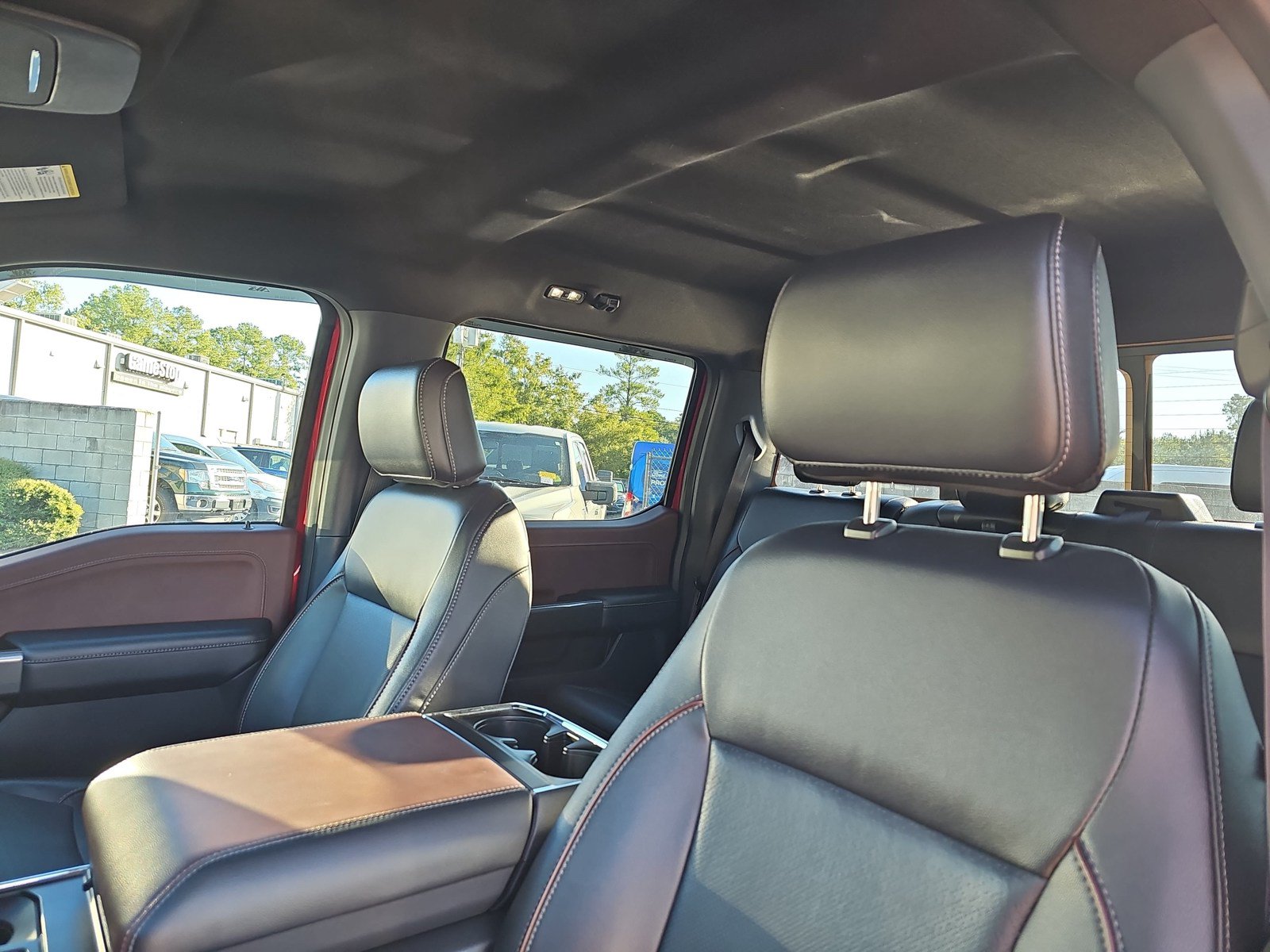 Used 2022 Ford F150 Lariat w/ Max Trailer Tow Package AWD/4WD image 14