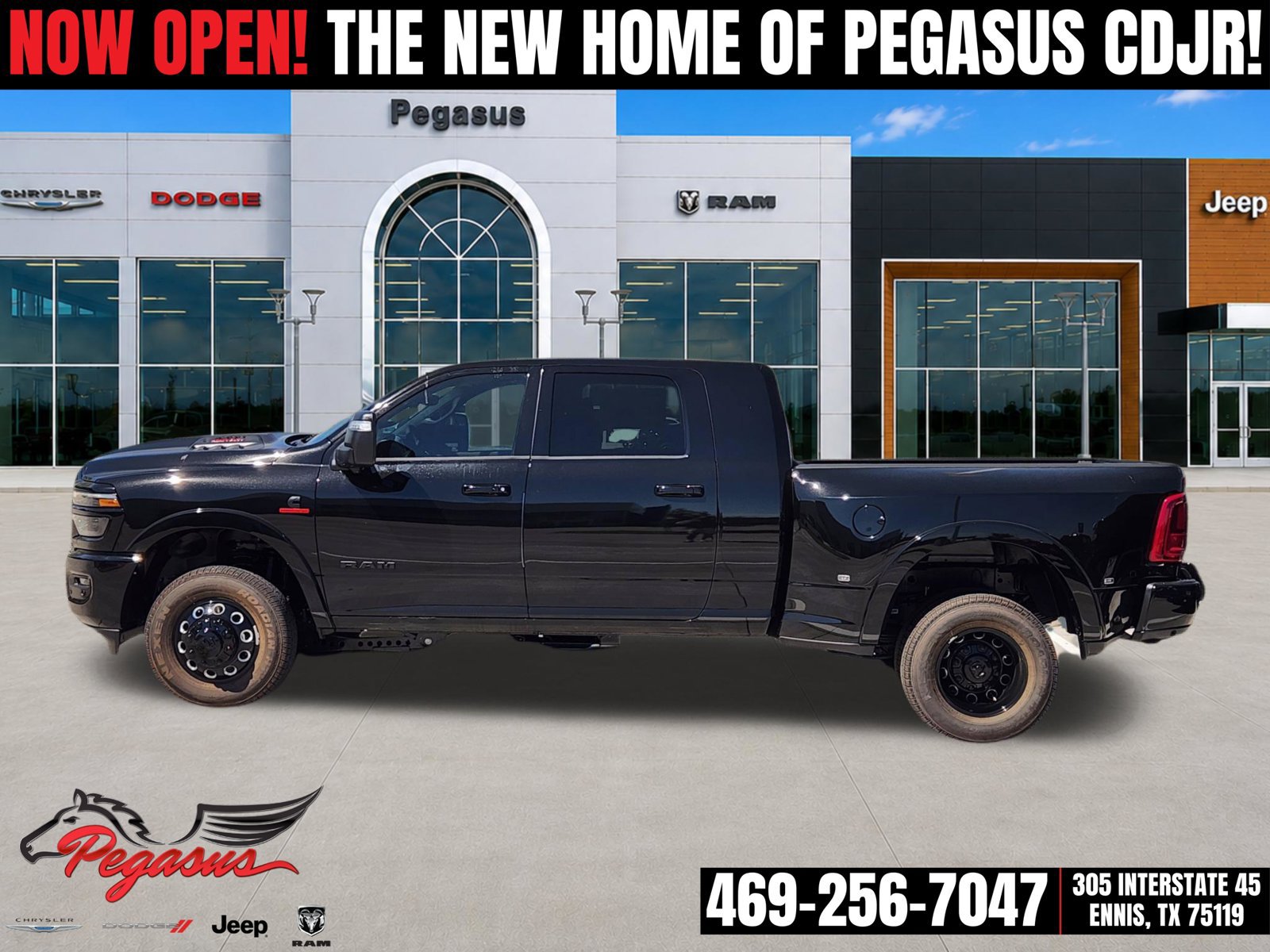 New 2027 RAM 3500 Limited AWD/4WD image 3