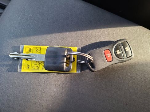 Used 2011 Nissan Xterra PRO-4X w/ Pro-4x Leather Pkg image 14