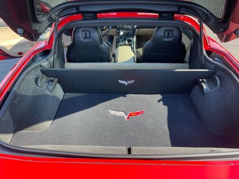 Used 2010 Chevrolet Corvette Grand Sport w/ Preferred Equipment Group image 26