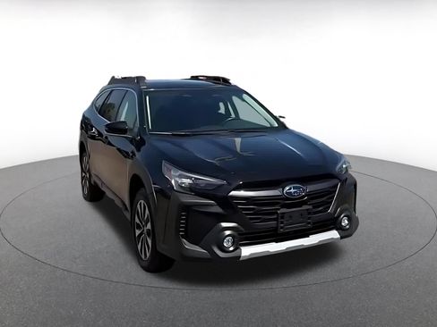 Used 2024 Subaru Outback Limited AWD/4WD image 3