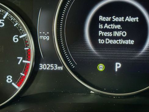 Used 2025 MAZDA CX-30 AWD 2.5 S w/ Preferred Package image 18
