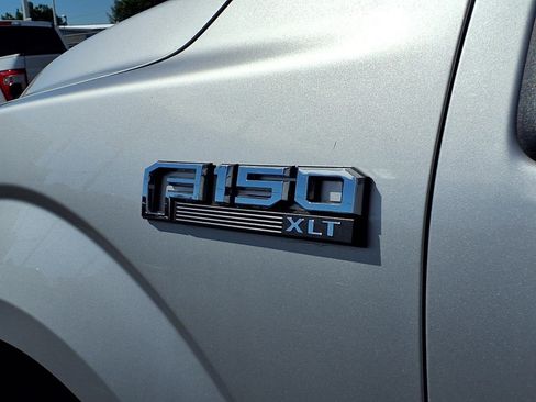 Used 2017 Ford F150 XLT w/ Trailer Tow Package AWD/4WD image 11
