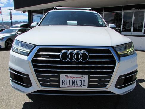 Used 2017 Audi Q7 3.0T Premium Plus w/ Premium Plus Package AWD/4WD image 2