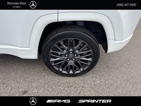 Used 2022 Jeep Compass High Altitude AWD/4WD image 7