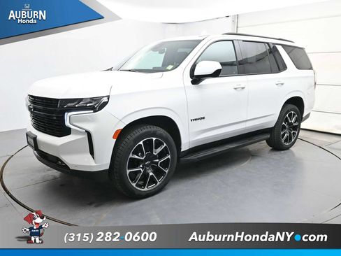 Used 2023 Chevrolet Tahoe RST AWD/4WD image 2