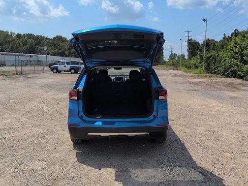 Used 2024 Chevrolet Equinox LT AWD/4WD image 4