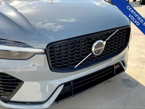 Certified 2025 Volvo XC60 T8 Plus w/ Protection Package Premier image 37