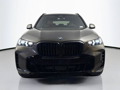 New 2026 BMW X5 xDrive40i w/ M Sport Package AWD/4WD image 2