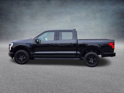 New 2025 Ford F150 Lightning XLT w/ Max Trailer Tow Package