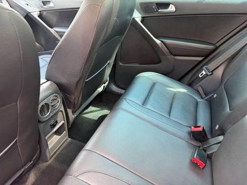 Used 2013 Volkswagen Tiguan S AWD/4WD image 15