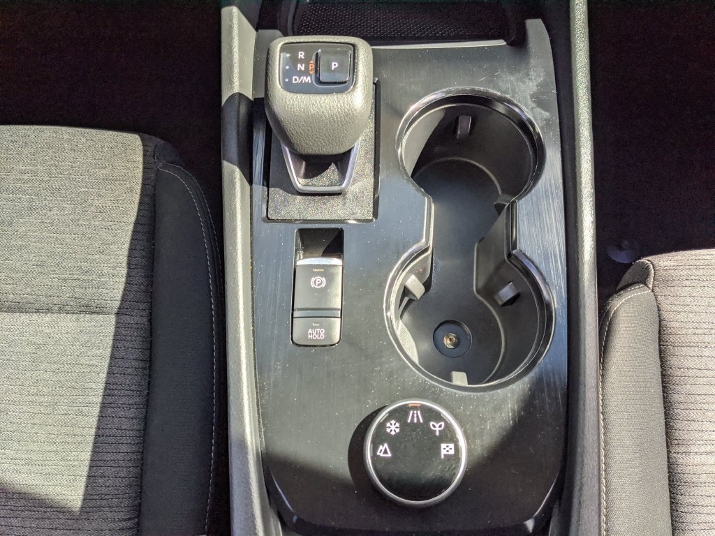 Used 2023 Nissan Rogue SV AWD/4WD image 9