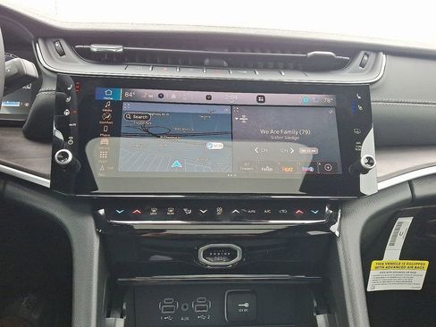 New 2026 Jeep Grand Cherokee Limited image 8