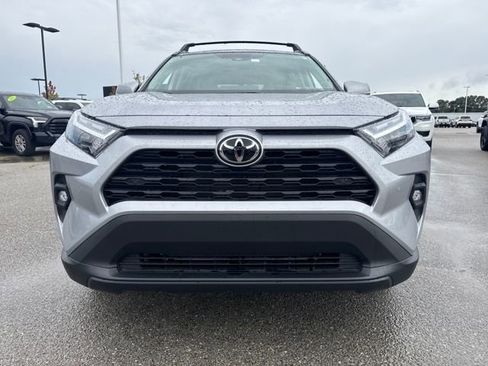 Used 2025 Toyota RAV4 XLE Premium image 10