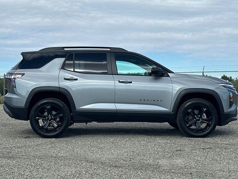 New 2026 Chevrolet Equinox LT FWD image 8