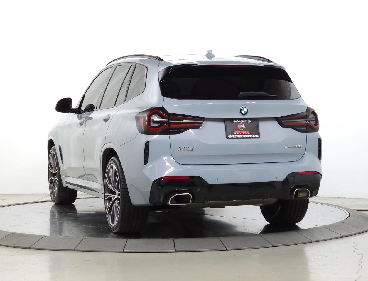Used 2022 BMW X3 sDrive30i w/ M Sport Package 2 RWD image 5