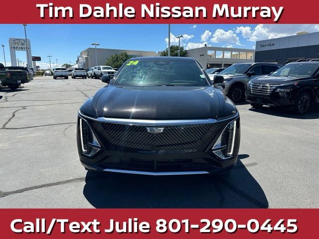 Used 2024 Cadillac Lyriq Luxury AWD/4WD image 4