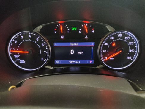 Used 2020 GMC Terrain SLT FWD image 23