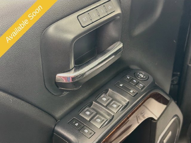 Used 2018 GMC Sierra 1500 SLT w/ SLT Premium Package AWD/4WD image 17