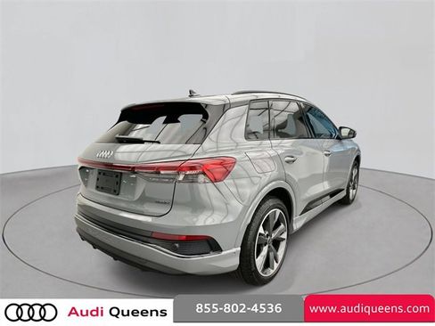 Used 2024 Audi Q4 e-tron Premium Plus w/ Premium Plus image 4