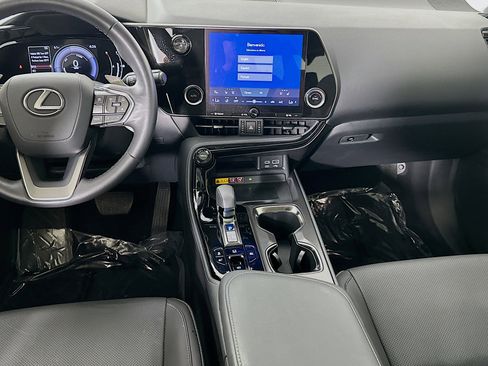 Used 2024 Lexus NX 350h AWD image 27